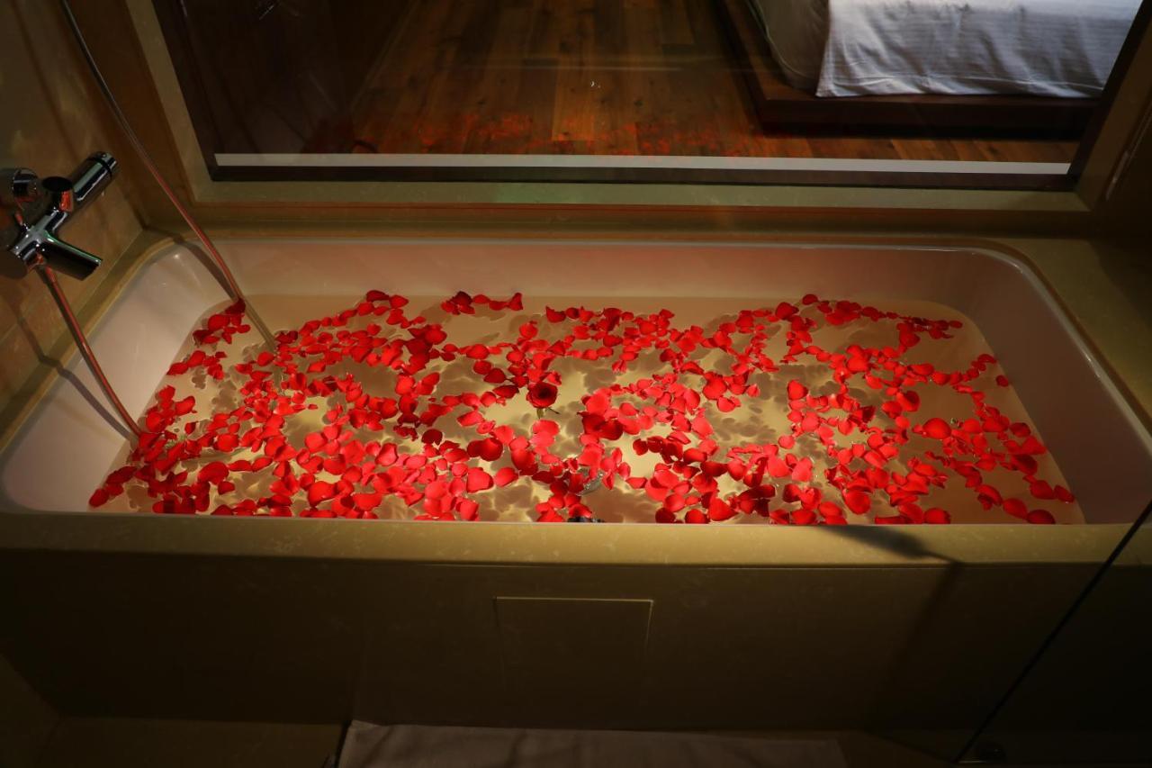 Coral Isle Hotel Kochi Kültér fotó
