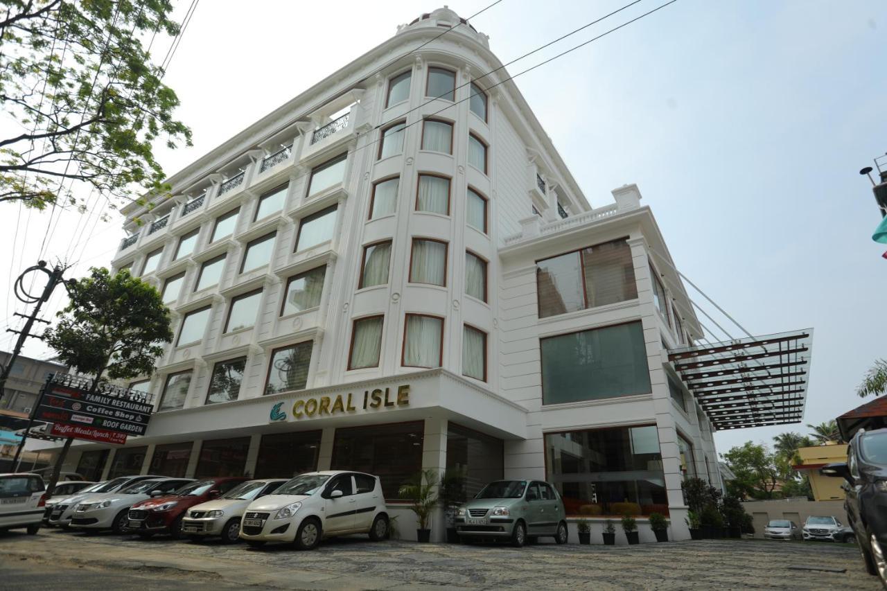 Coral Isle Hotel Kochi Kültér fotó